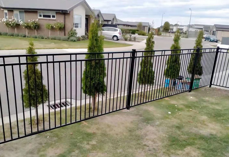 Flat Top Fence