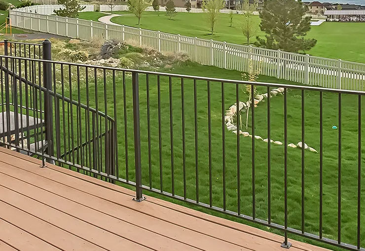 Flat Top Fence